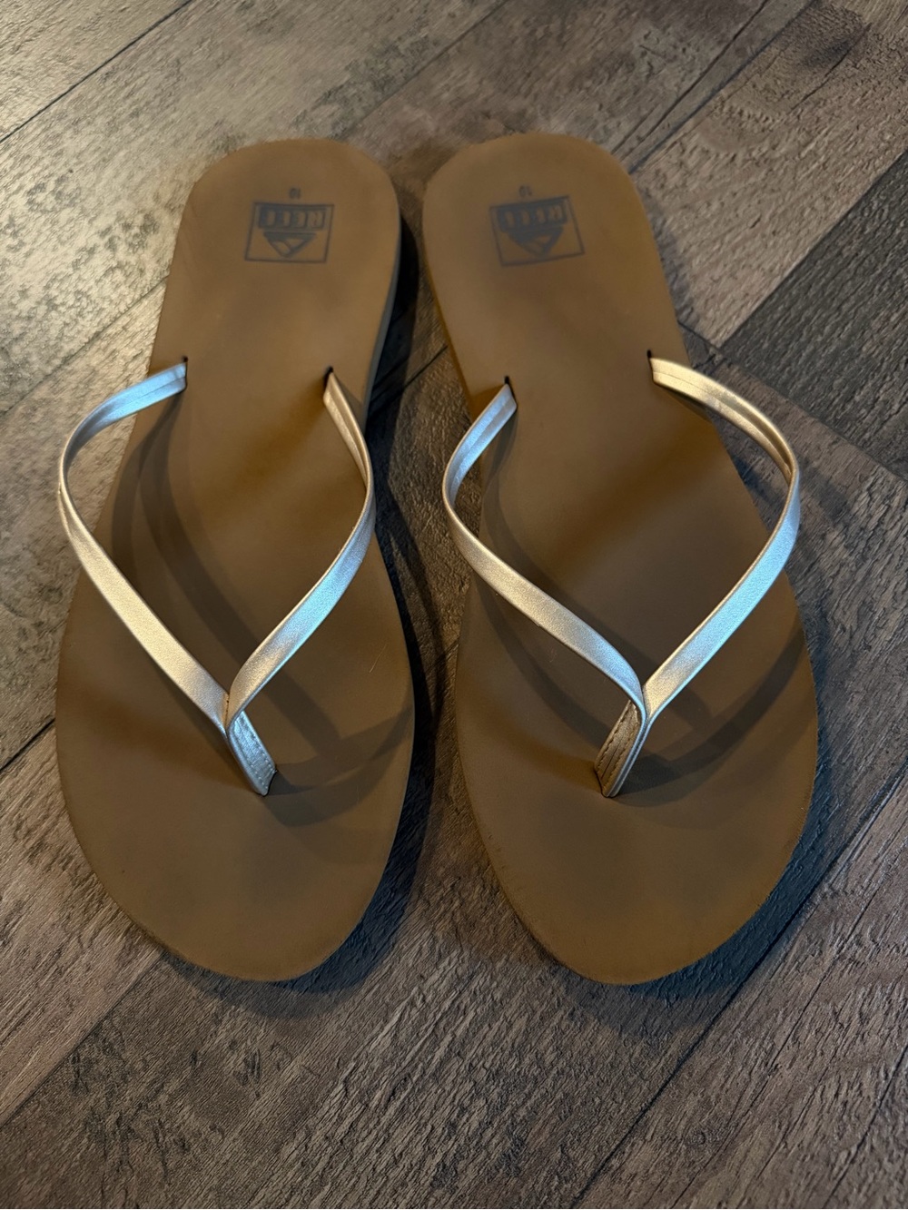 Reef Women’s Metallic Beige Flip Flop Sandals